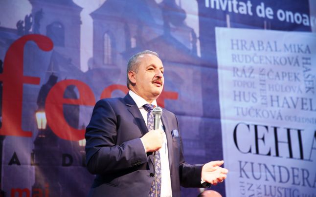 Vasile Dâncu: O generaţie fără lideri este o generaţie care moare Vasile Dâncu: O generaţie fără lideri este o generaţie care moare