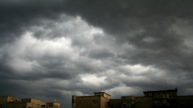 Averse şi descărcări electrice în judeţele Galaţi, Brăila şi Harghita, în următoarele ore Averse şi descărcări electrice în judeţele Galaţi, Brăila şi Harghita, în următoarele ore
