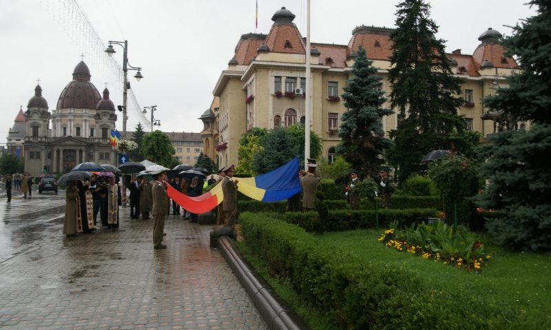 Ziua Drapelului a fost sărbătorită astăzi la Tîrgu-Mureș Ziua Drapelului a fost sărbătorită astăzi la Tîrgu-Mureș