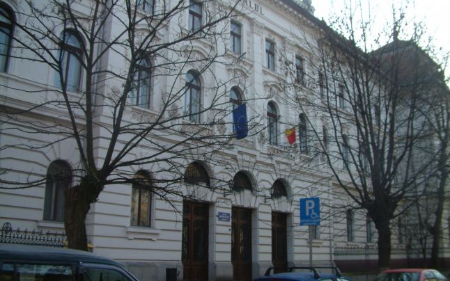 Curtea de Apel Tîrgu-Mureş caută grefieri şi aprozi Curtea de Apel Tîrgu-Mureş caută grefieri şi aprozi