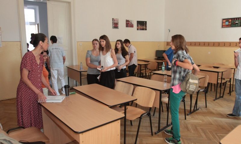 Aproximativ 600 de locuri rămase neocupate în licee şi şcoli profesionale în Harghita