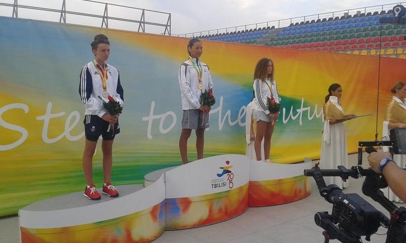 Înotătoarea Maria Gâdea, medaliată cu aur la Festivalul Olimpic al Tineretului European Înotătoarea Maria Gâdea, medaliată cu aur la Festivalul Olimpic al Tineretului European