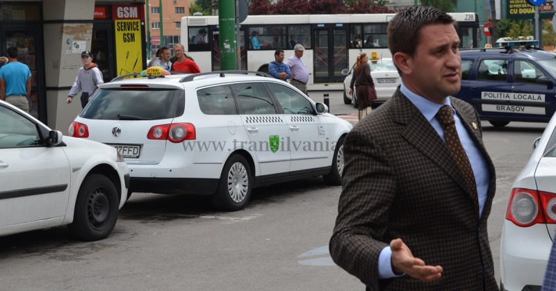 OPC s-a întors la șoferii de TAXI din Gara Brașov OPC s-a întors la șoferii de TAXI din Gara Brașov