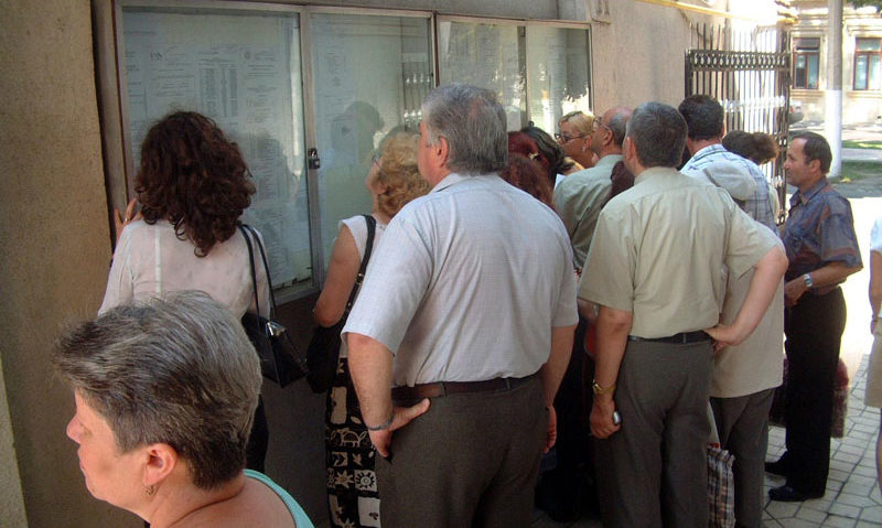 Candidații la examenul pentru obținerea unui post în învățământ află astăzi notele finale după contestații Candidații la examenul pentru obținerea unui post în învățământ află astăzi notele finale după contestații