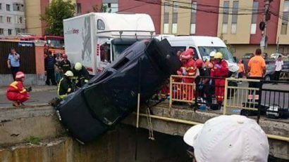 Accident spectaculos în centrul municipiului Tg. Mureș
