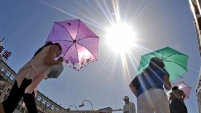 Meteorologii au restrîns zonele aflate sub cod portocaliu și galben de caniculă Meteorologii au restrîns zonele aflate sub cod portocaliu și galben de caniculă