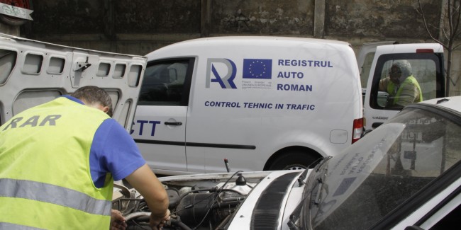 Peste jumătate dintre vehiculele verificate în Mureș au probleme tehnice sau legate de documente Peste jumătate dintre vehiculele verificate în Mureș au probleme tehnice sau legate de documente