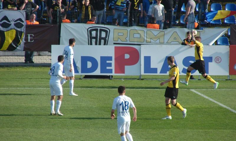 27 de echipe înscrise în liga a doua; FC Braşov şi Tărlungeni ar putea face parte din seria ,,Vest” 27 de echipe înscrise în liga a doua; FC Braşov şi Tărlungeni ar putea face parte din seria ,,Vest”