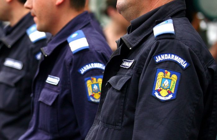 Bărbat rătăcit, găsit noaptea trecută de jandarmii harghiteni Bărbat rătăcit, găsit noaptea trecută de jandarmii harghiteni