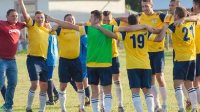 74 de echipe s-au înscris în Liga a III-a de fotbal