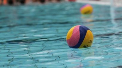 Naţionala de polo feminin a României se pregăteşte la Braşov