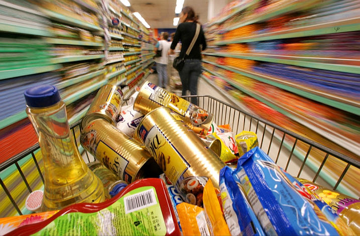 Preţurile de consum au scăzut în iulie cu 0,2% faţă de luna precedentă Preţurile de consum au scăzut în iulie cu 0,2% faţă de luna precedentă
