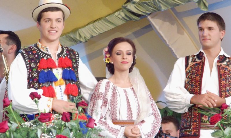 Festivalul concurs internaţional de interpretare vocală şi instrumentală “Iosif-Sivu şi Cosmin Golban” Festivalul concurs internaţional de interpretare vocală şi instrumentală “Iosif-Sivu şi Cosmin Golban”