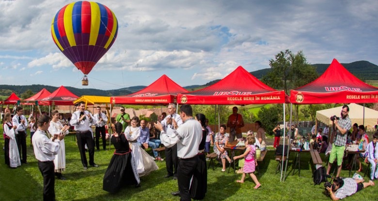 În judeţul Braşov continuă festivalul tradiţiilor săseşti – Haferland În judeţul Braşov continuă festivalul tradiţiilor săseşti – Haferland