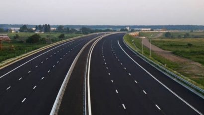 Aproximativ 80 de kilometri de autostradă ar urma să fie daţi în folosinţă anul acesta