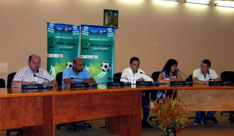 Cel mai mare turneu de fotbal pentru copii şi juniori din Europa de sud-est este gata de start la Braşov
