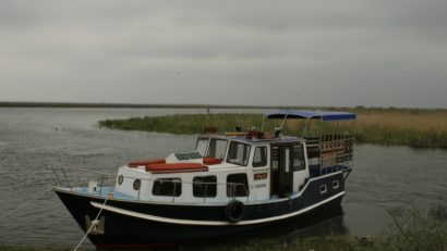 Navigaţia pe anumite sectoare ale Dunării se desfăşoară cu dificultate