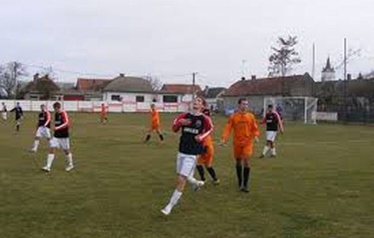 O echipă…de sămânţă reprezintă Braşovul în liga a treia O echipă…de sămânţă reprezintă Braşovul în liga a treia