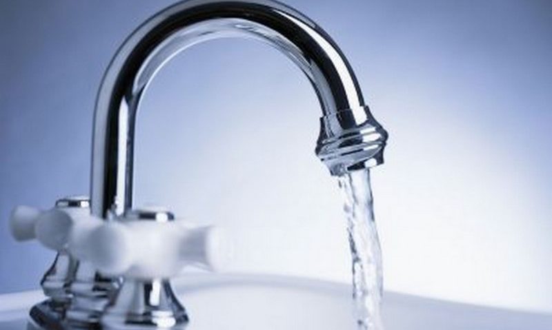 30.000 de brașoveni, grădinițe și școli riscă să rămână fără căldură și apă caldă 30.000 de brașoveni, grădinițe și școli riscă să rămână fără căldură și apă caldă