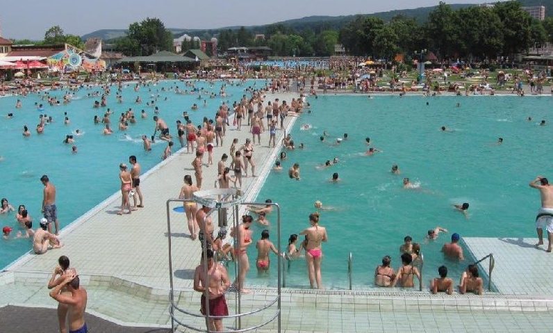 Record de încasări și vizitatori la Week-end, în această vară Record de încasări și vizitatori la Week-end, în această vară