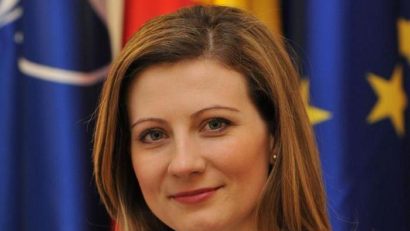Şedinţa Comisiei de cod electoral, suspendată din cauza demisiei preşedintelui comisiei