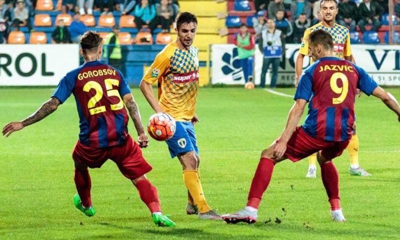 Vicecampionii, ținuți în șah de “lupii galbeni” Vicecampionii, ținuți în șah de “lupii galbeni”