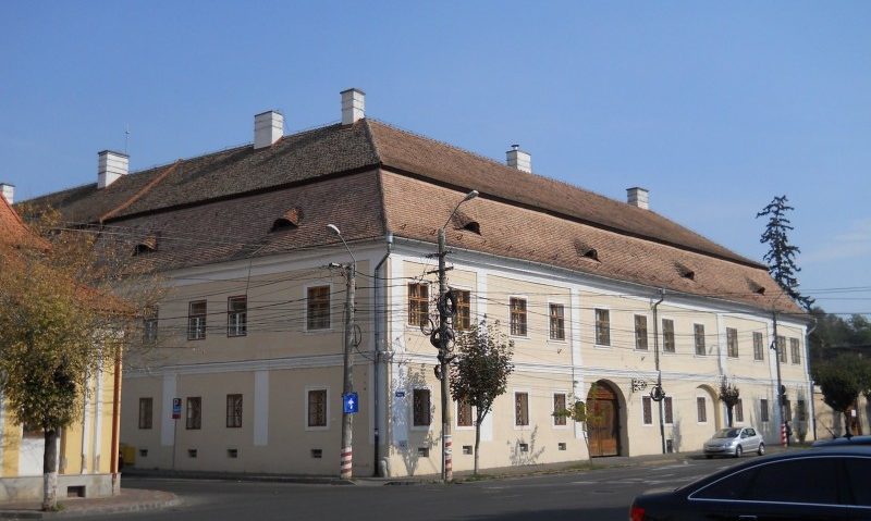 Polițiștii români au identificat o parte din publicațiile de patrimoniu furate din Biblioteca Teleki Polițiștii români au identificat o parte din publicațiile de patrimoniu furate din Biblioteca Teleki