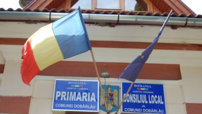 Percheziții la sediul Primăriei Dobârlău