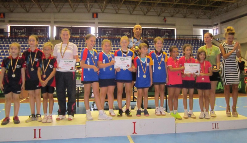 Sportivele de la CSS Tg.Mureş, campioane naţionale la tenis de masă Sportivele de la CSS Tg.Mureş, campioane naţionale la tenis de masă