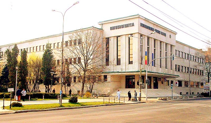 747 de locuri cu taxă, neocupate la Universitatea ‘Lucian Blaga’ 747 de locuri cu taxă, neocupate la Universitatea ‘Lucian Blaga’