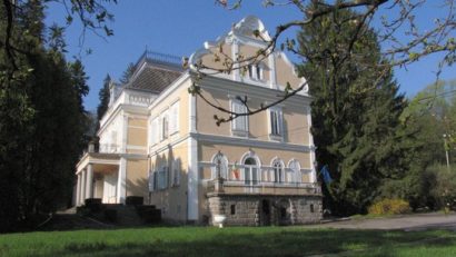 Castelul de la Arcuş a fost preluat, prin executor judecătoresc, de către reprezentanţii urmaşilor fostului proprietar