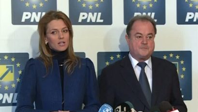 PNL iniţiază astăzi o moţiune de cenzură