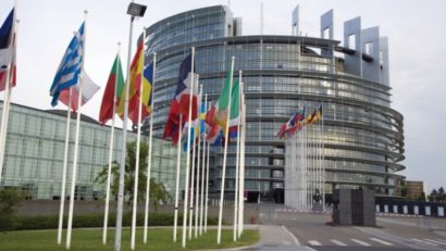 Săptămâna viitoare, liderii europeni se reunesc din nou în căutarea de soluţii pentru criza refugiaţilor