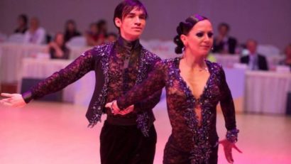 Dansatorii mureşeni au câștigat Campionatul Mondial de Adult-Show Latin din China