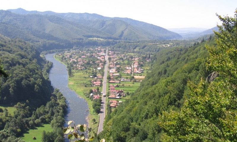 Turiștii, atrași de zona montană a județului Mureș