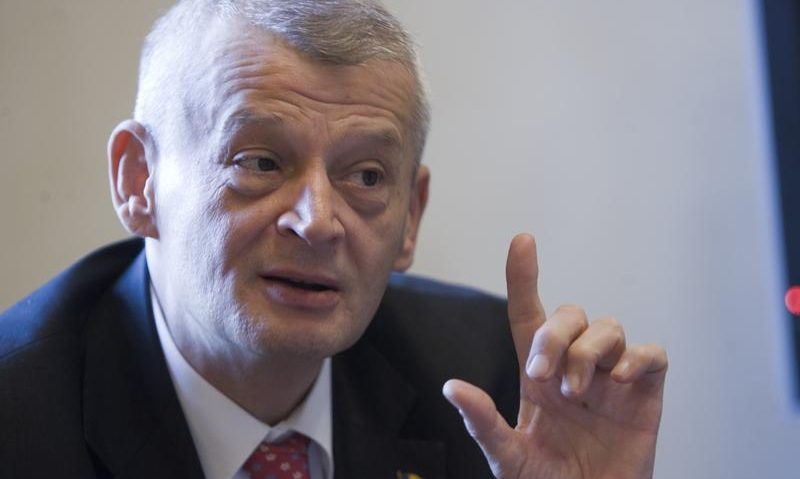 Sorin Oprescu va fi transferat la Spitalul Militar din Capitală pentru investigații medicale Sorin Oprescu va fi transferat la Spitalul Militar din Capitală pentru investigații medicale
