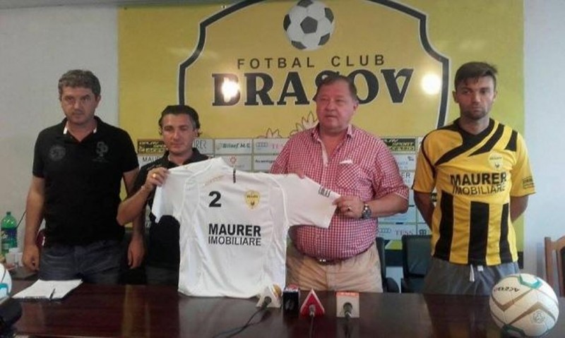 FC Braşov debutează pe teren propriu, în liga secundă FC Braşov debutează pe teren propriu, în liga secundă