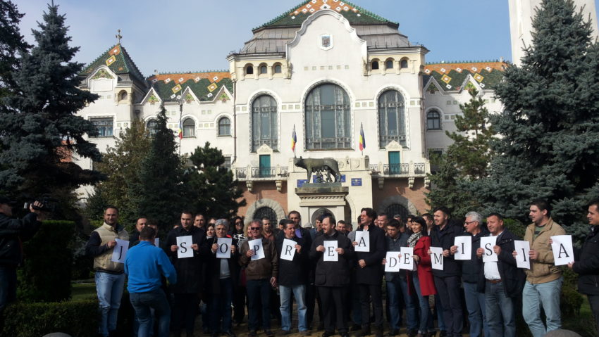 Monica Macovei i-a cerut demisia generalului Gabriel Oprea