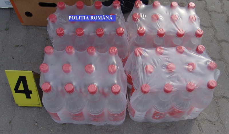 4 mureșeni au fost reținuți de poliție pentru contrabandă cu alcool și țigări 4 mureșeni au fost reținuți de poliție pentru contrabandă cu alcool și țigări