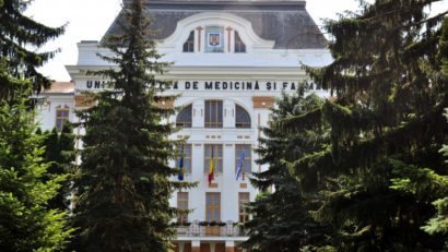 Bursierii de la UMF-uri ar putea fi obligați să profeseze în țară