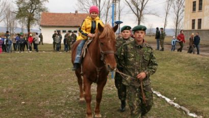 Porți deschise la vânătorii de munte din Covasna