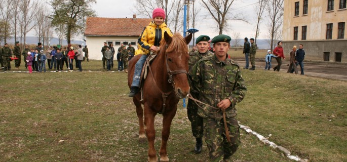 Porți deschise la vânătorii de munte din Covasna
