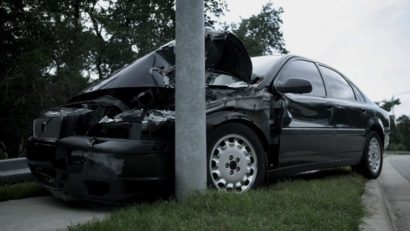 Aproximativ 2.000 de persoane îşi pierd viaţa anual în accidente de maşină, în România