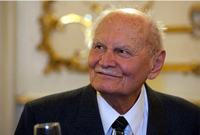 Göncz Árpád, primul preşedinte democratic ales al Ungariei, a murit Göncz Árpád, primul preşedinte democratic ales al Ungariei, a murit