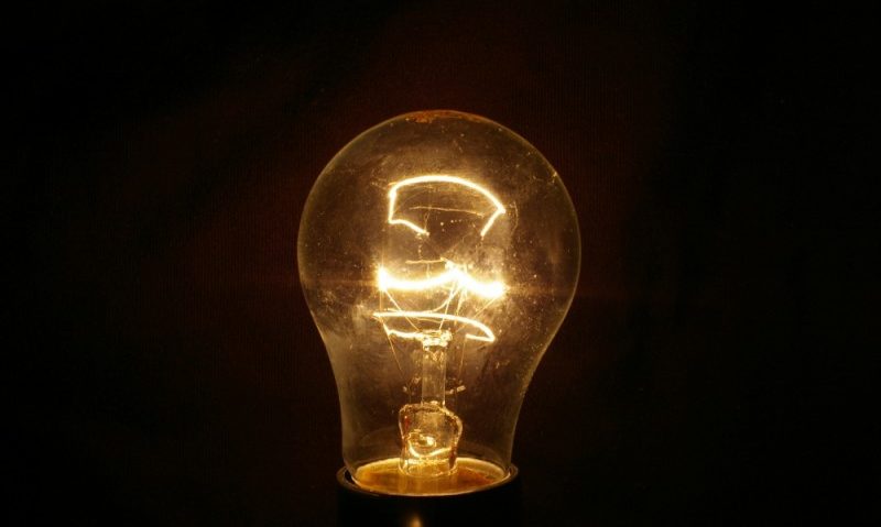 Aproape 40 de localităţi din judeţele Suceava şi Neamţ au probleme cu furnizarea curentului electric Aproape 40 de localităţi din judeţele Suceava şi Neamţ au probleme cu furnizarea curentului electric