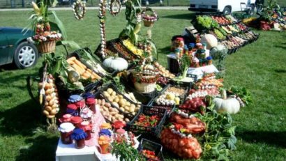 Fermierii și producătorii mureșeni sunt așteptați la Expo Agricola de la Acăţari
