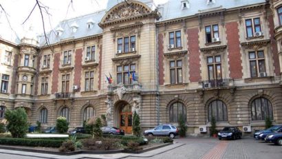 Protest al apicultorilor la sediul MADR