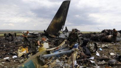 Avionul malaezian, doborât de rebelii proruși