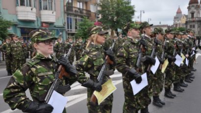 Mai mulți medici militari instruiți la Tirgu-Mureș