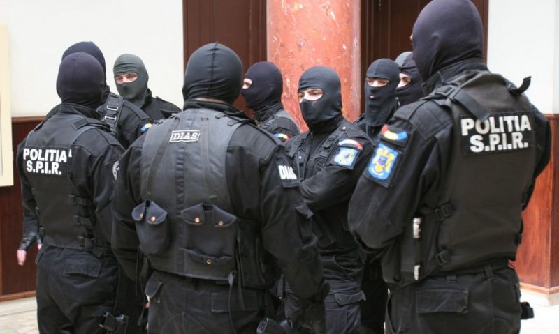 2 persoane și o firmă din Mureș vizate de perchezițiile IPJ Alba